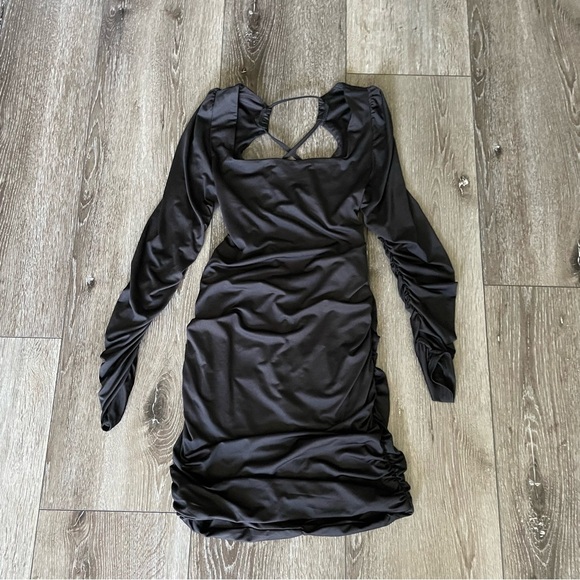 Amazon Lace Up Backless Ruched Bodycon Dress Dresses 
Black Size Medium - Picture 6 of 11